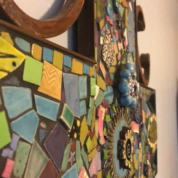 Mosaic & Metal Cross Hand Made - Picture 4 of 8